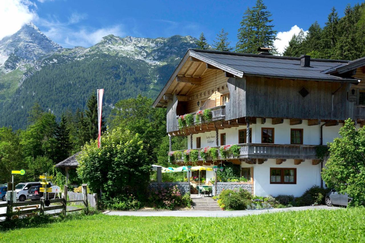 Gasthof Pension Lohfeyer Weißbach bei Lofer Exterior foto